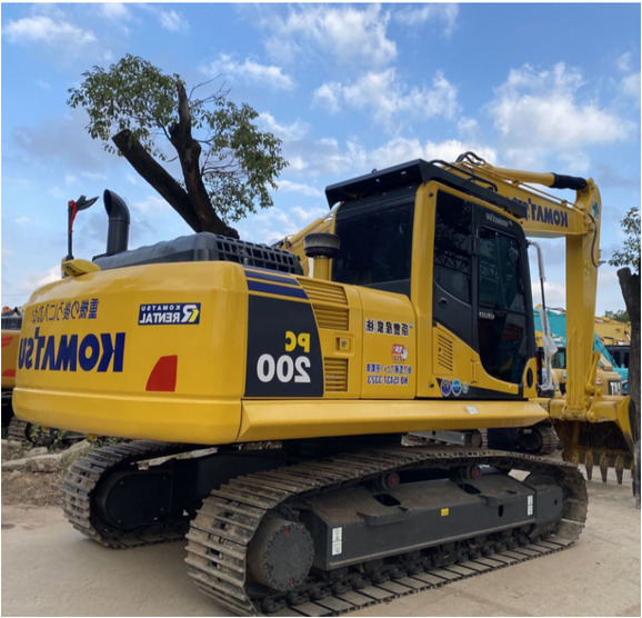 Used Excavators Komatsu PC200-8 Second Hand Crawler Digger komatsu pc200-8 pc220-8 with fast delivery for Sale - Crawler excavator: picture 1 Used Excavators Komatsu PC200-8 Second Hand Crawler Digger komatsu pc200-8 pc220-8 with fast delivery for Sale - Crawler excavator: picture 1