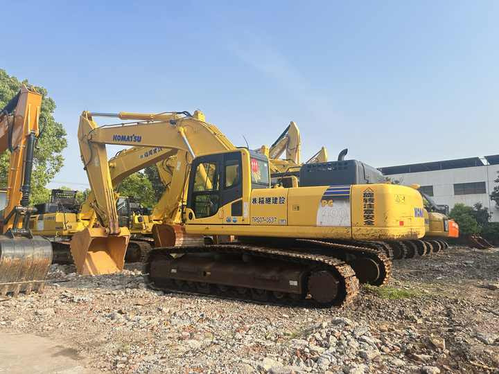 Used Komatsu Excavator PC400-8 for sale second hand Excavator Komatsu PC400-7 Komatsu Heavy Equipment for sale in shanghai - Crawler excavator: picture 2 Used Komatsu Excavator PC400-8 for sale second hand Excavator Komatsu PC400-7 Komatsu Heavy Equipment for sale in shanghai - Crawler excavator: picture 2