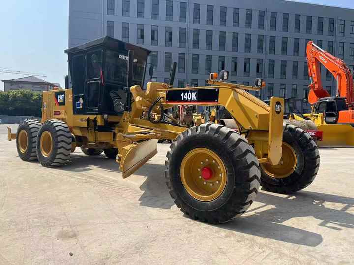 Used excavator High Load Capacity Hitachi ZX200-3 Used Excavator with Track Core Components Included Engine and Pump - Excavator: picture 5 Used excavator High Load Capacity Hitachi ZX200-3 Used Excavator with Track Core Components Included Engine and Pump - Excavator: picture 5