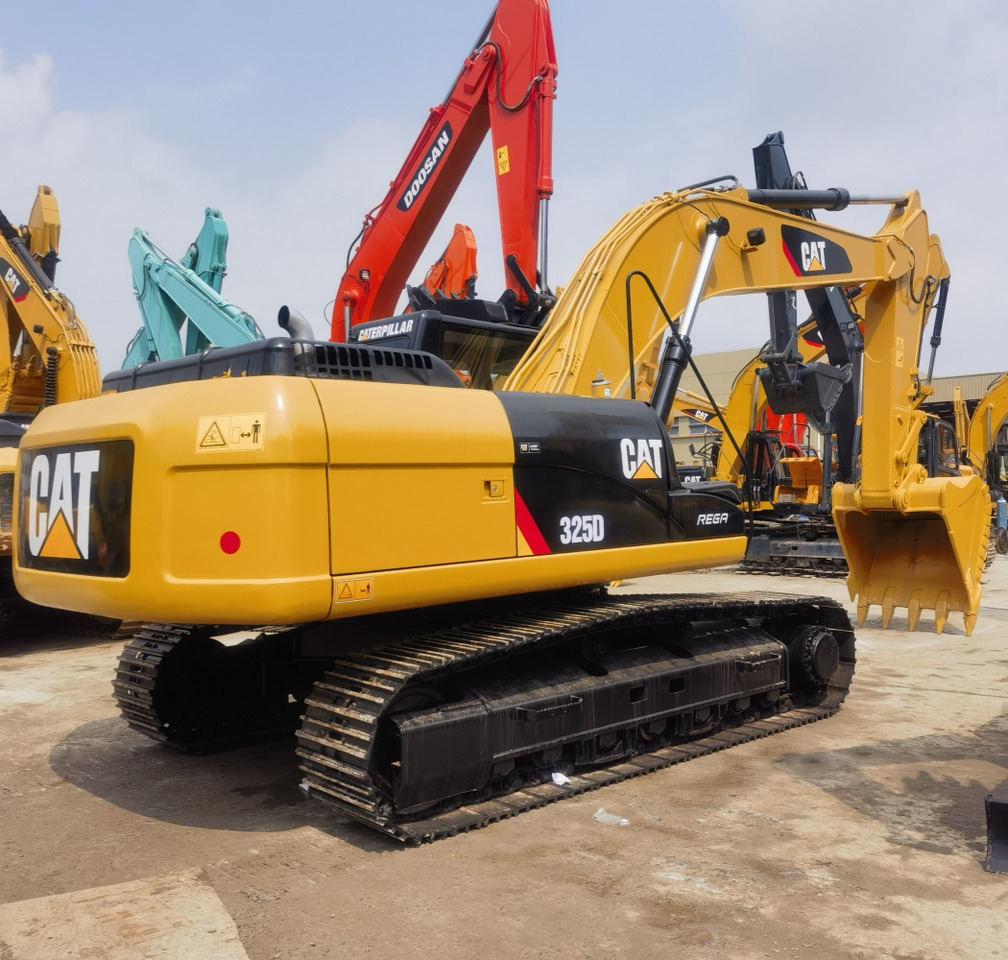 Cat325d excavators - Crawler excavator: picture 3 Cat325d excavators - Crawler excavator: picture 3