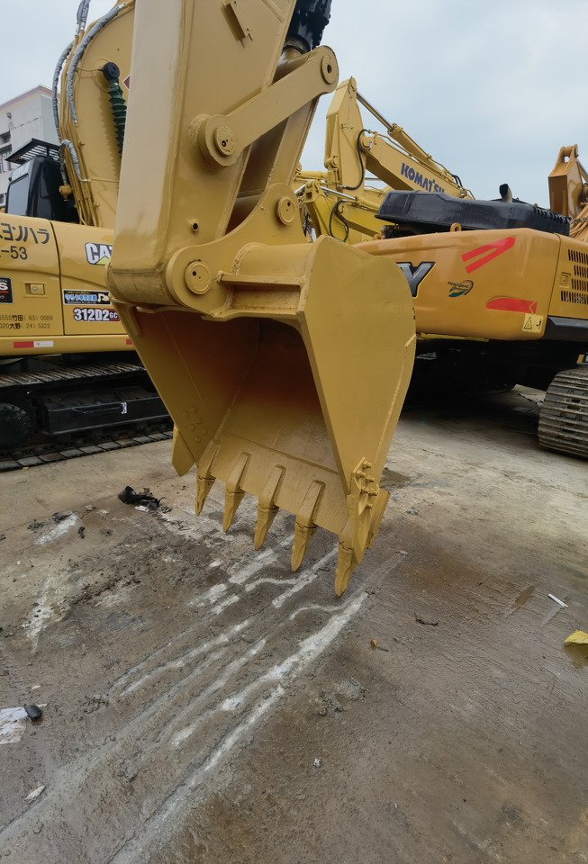 Excavators cat325dl - Crawler excavator: picture 2 Excavators cat325dl - Crawler excavator: picture 2