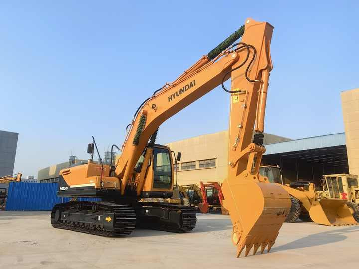 Good condition Hyundai 220LC-9S used excavators 220LC-9S 210W-7 wheel excavators for sale - Crawler excavator: picture 5 Good condition Hyundai 220LC-9S used excavators 220LC-9S 210W-7 wheel excavators for sale - Crawler excavator: picture 5