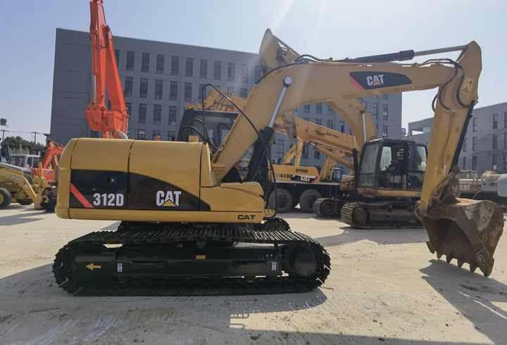Used excavator machine CAT312D used cat excavator second hand excavator cheap for sale - Crawler excavator: picture 2 Used excavator machine CAT312D used cat excavator second hand excavator cheap for sale - Crawler excavator: picture 2