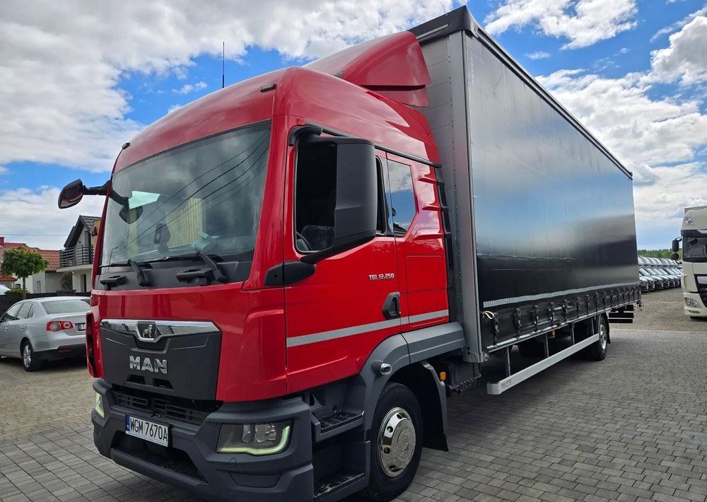 MAN TGL 12.250 - Curtainsider truck: picture 5 MAN TGL 12.250 - Curtainsider truck: picture 5