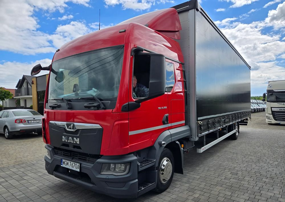 MAN TGL 12.250 - Curtainsider truck: picture 4 MAN TGL 12.250 - Curtainsider truck: picture 4