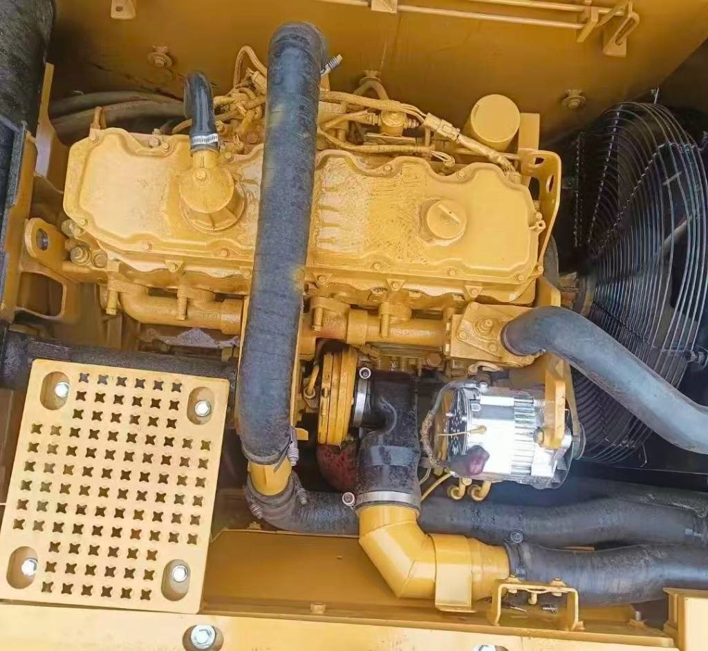 CAT 325 C  - Crawler excavator: picture 4 CAT 325 C  - Crawler excavator: picture 4