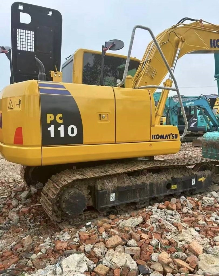 Komatsu PC 110  - Crawler excavator: picture 4 Komatsu PC 110  - Crawler excavator: picture 4