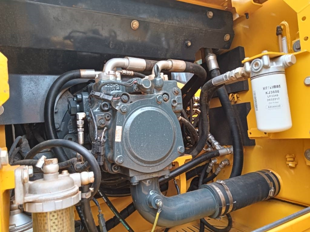 Komatsu PC 160  - Crawler excavator: picture 5 Komatsu PC 160  - Crawler excavator: picture 5