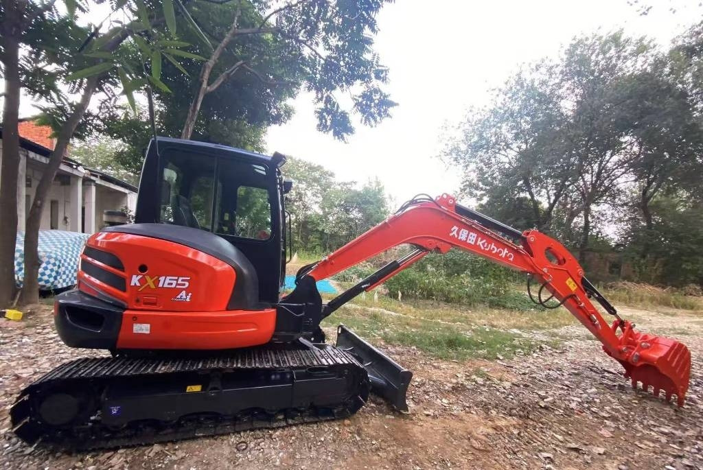 Kubota 165 - Crawler excavator: picture 1 Kubota 165 - Crawler excavator: picture 1