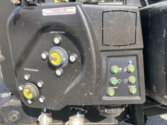 Evrard METEOR 5400L BLUE LINE - Trailed sprayer: picture 5 Evrard METEOR 5400L BLUE LINE - Trailed sprayer: picture 5