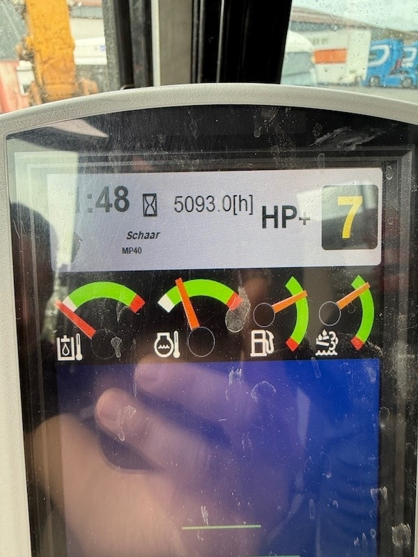 Leasing of CAT 374 F L  CAT 374 F L: picture 18