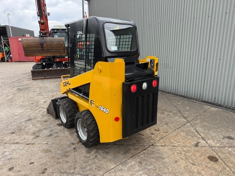 Gehl 1640 - Skid steer loader: picture 2 Gehl 1640 - Skid steer loader: picture 2