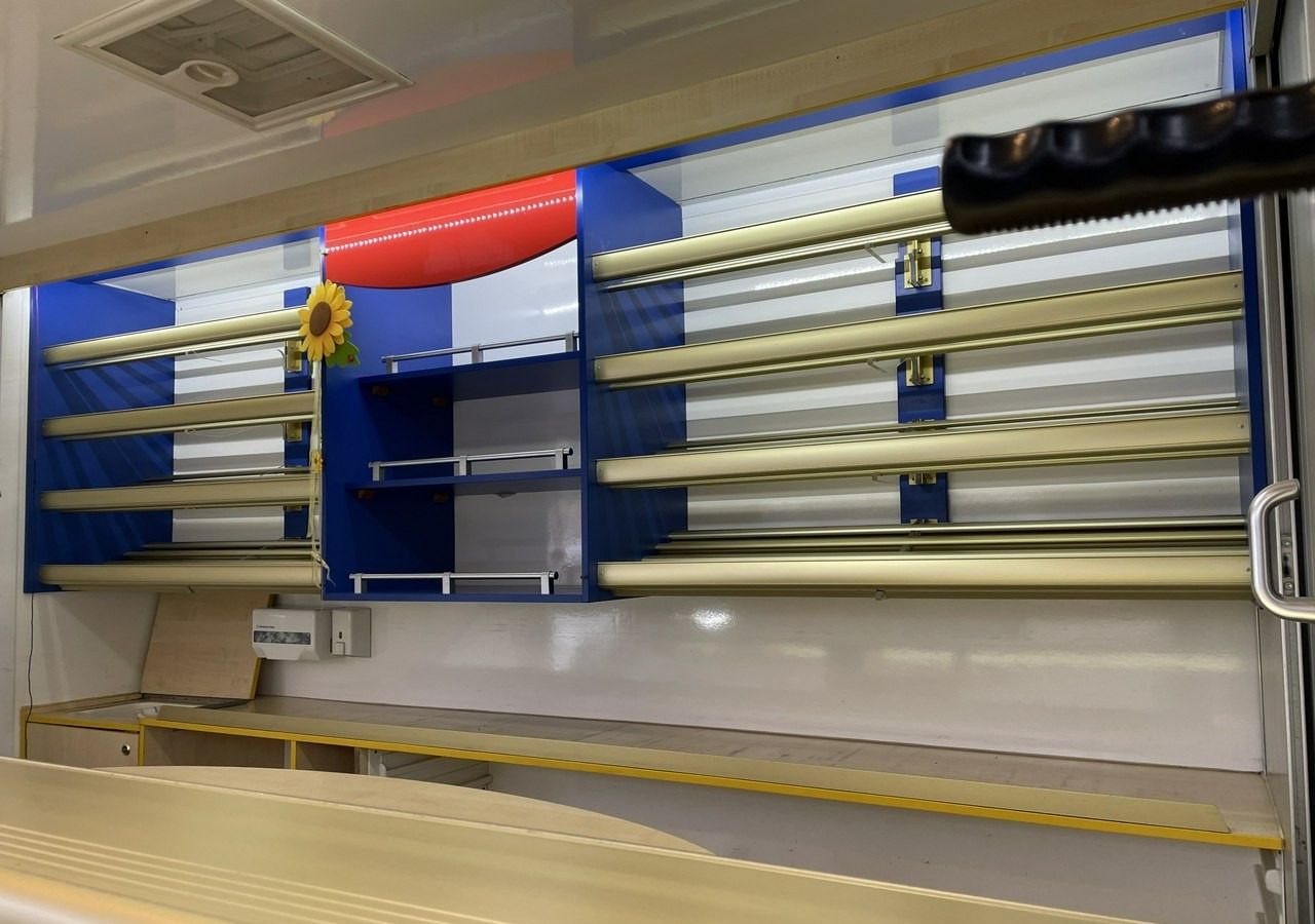 Citroen Jumper Autosklep pieczywa Sklep bar Gastronomiczny Food Truck Foodtruck 200 - Vending truck: picture 3 Citroen Jumper Autosklep pieczywa Sklep bar Gastronomiczny Food Truck Foodtruck 200 - Vending truck: picture 3