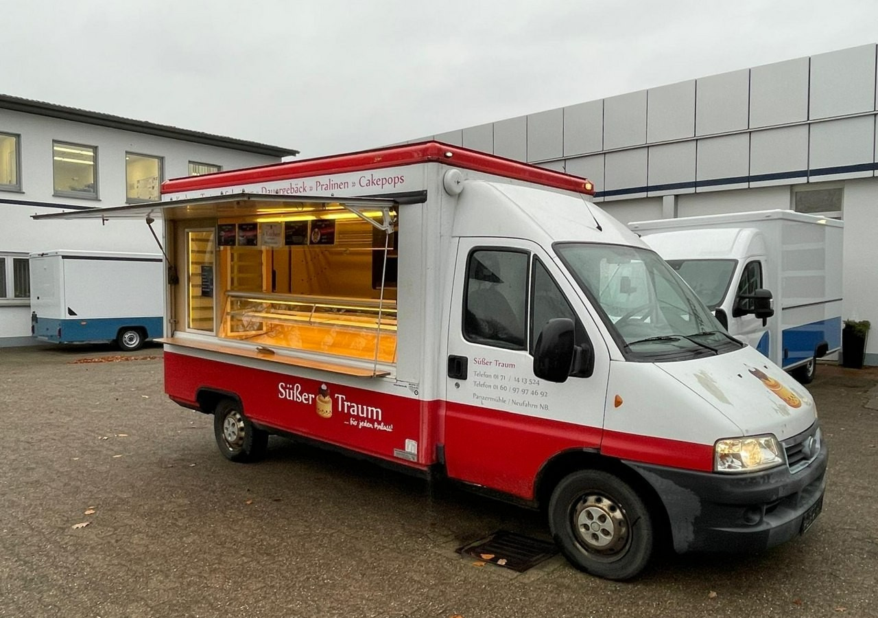 Fiat Ducato Autosklep pieczywa Gastronomiczny Food Truck Foodtruck sklep Borco - Vending truck: picture 2 Fiat Ducato Autosklep pieczywa Gastronomiczny Food Truck Foodtruck sklep Borco - Vending truck: picture 2