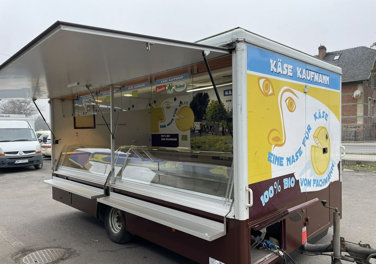 Fiat Ducato Autosklep przyczepa Gastronomiczny Food Truck Foodtruck sklep Borco - Vending trailer: picture 2 Fiat Ducato Autosklep przyczepa Gastronomiczny Food Truck Foodtruck sklep Borco - Vending trailer: picture 2