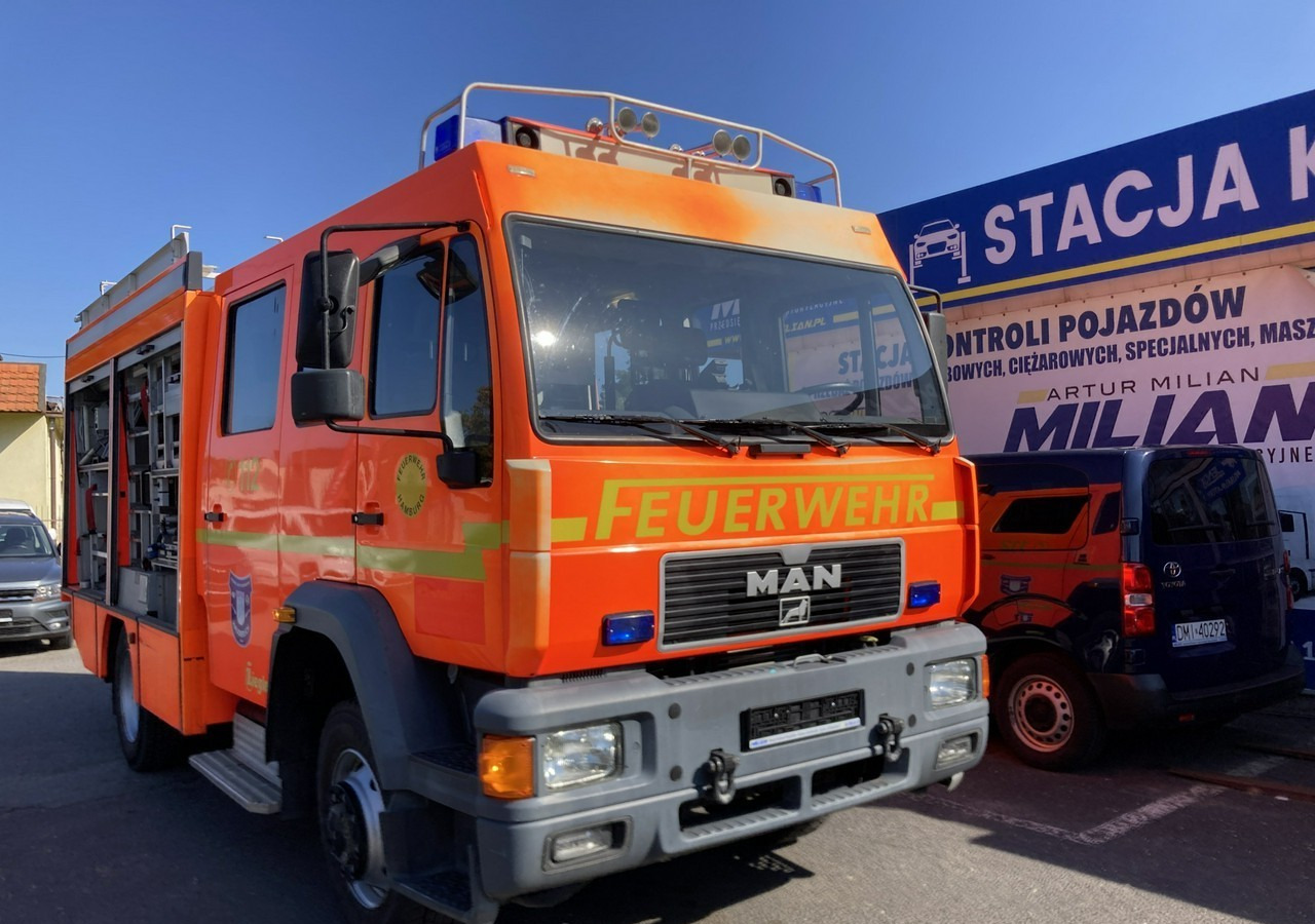 MAN MAN 15,250 Straż pożarna gaśnicza 9-osobowa 4X4 Wóz strażacki MAN 15,250 Straż pożarna gaśnicza 9-osobowa 4X4 Wóz strażacki - Fire truck: picture 4 MAN MAN 15,250 Straż pożarna gaśnicza 9-osobowa 4X4 Wóz strażacki MAN 15,250 Straż pożarna gaśnicza 9-osobowa 4X4 Wóz strażacki - Fire truck: picture 4