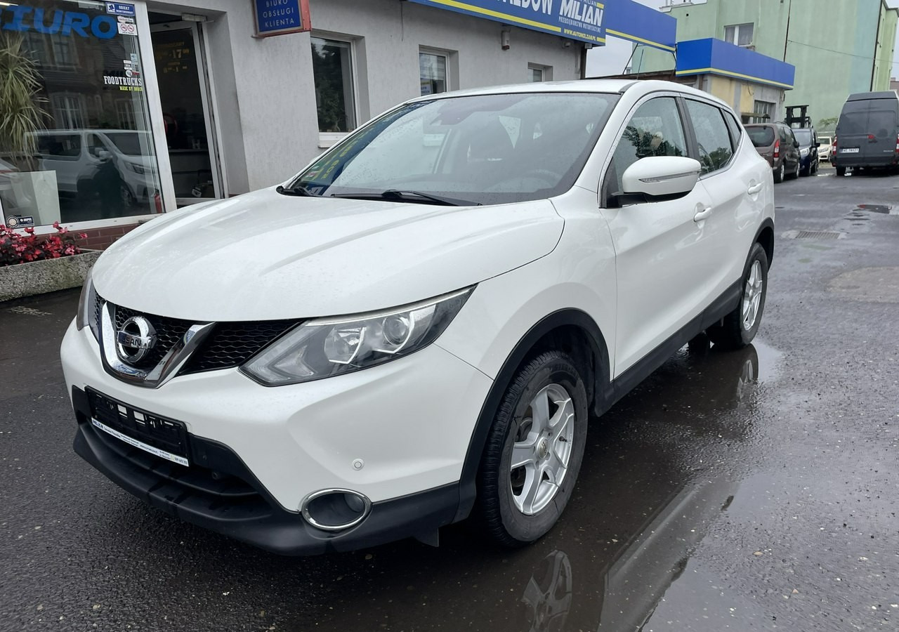 Nissan Qashqai II Nissan Qashqai 1.2 DIG-T Acenta Klimatronik Navi Kamera Model 2015 - SUV: picture 2 Nissan Qashqai II Nissan Qashqai 1.2 DIG-T Acenta Klimatronik Navi Kamera Model 2015 - SUV: picture 2