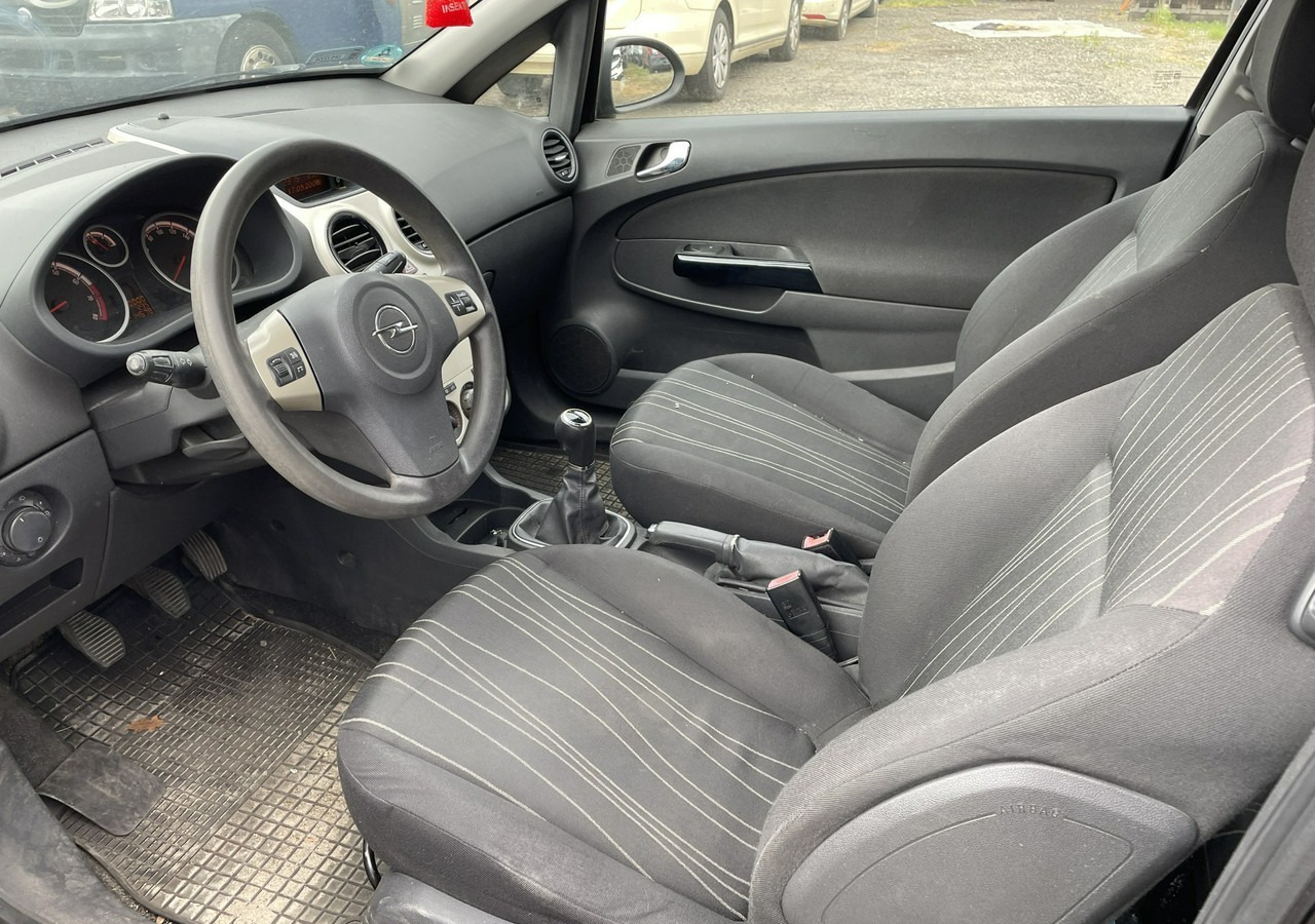 Opel Corsa D Opel Corsa 1,2-16V 80KM Klima 2008 - Hatchback: picture 3 Opel Corsa D Opel Corsa 1,2-16V 80KM Klima 2008 - Hatchback: picture 3