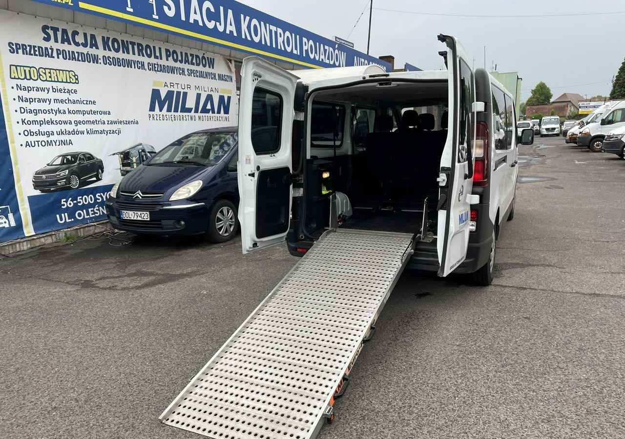 Opel Vivaro III Vivaro dla Niepełnosprawnych Inwalida Rampa na 2 Wózki 2019 PFRON - Car: picture 3 Opel Vivaro III Vivaro dla Niepełnosprawnych Inwalida Rampa na 2 Wózki 2019 PFRON - Car: picture 3