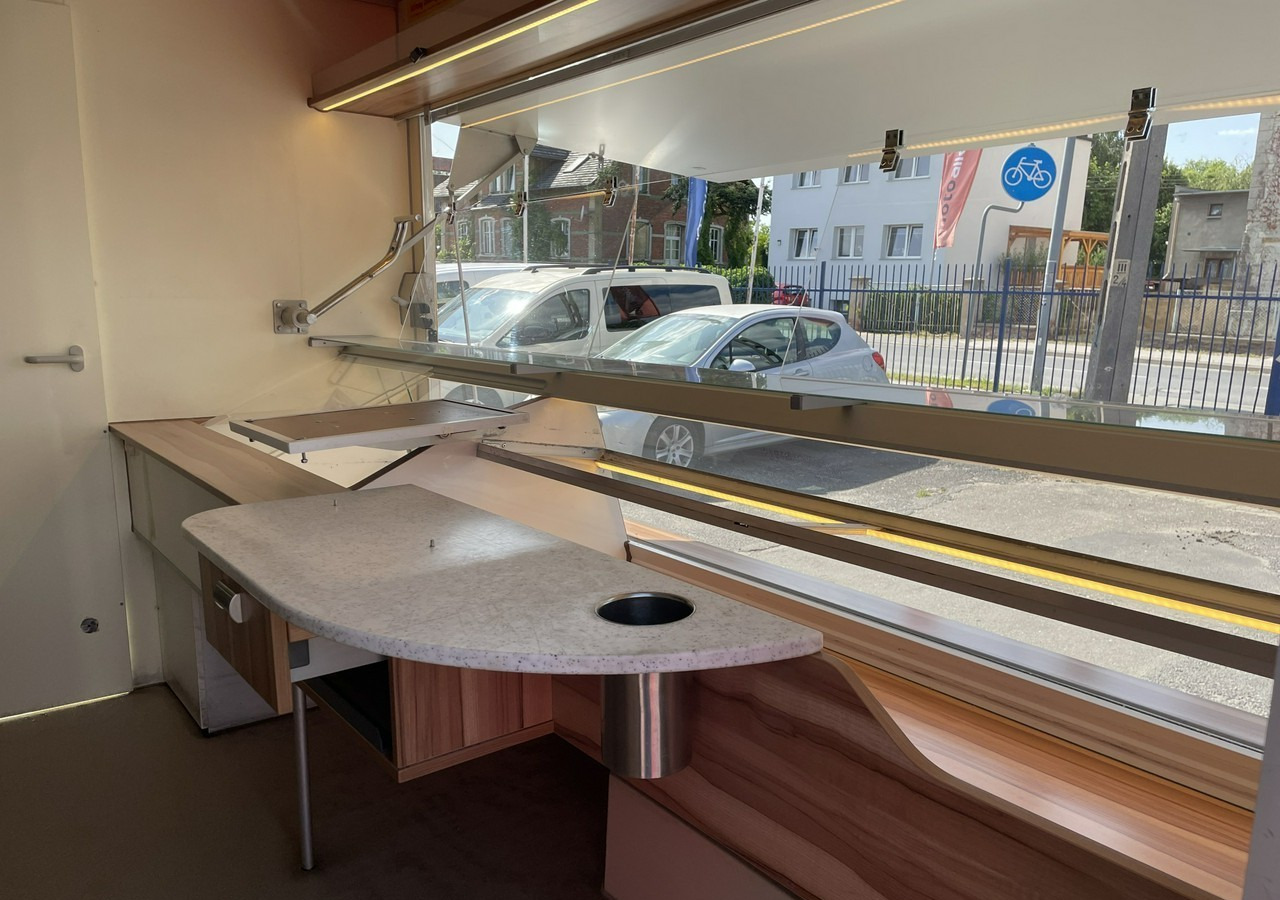 Renault Master Autosklep pieczywa Gastronomiczny Food Truck Foodtruck Sklep Borco20 - Other machinery: picture 5 Renault Master Autosklep pieczywa Gastronomiczny Food Truck Foodtruck Sklep Borco20 - Other machinery: picture 5