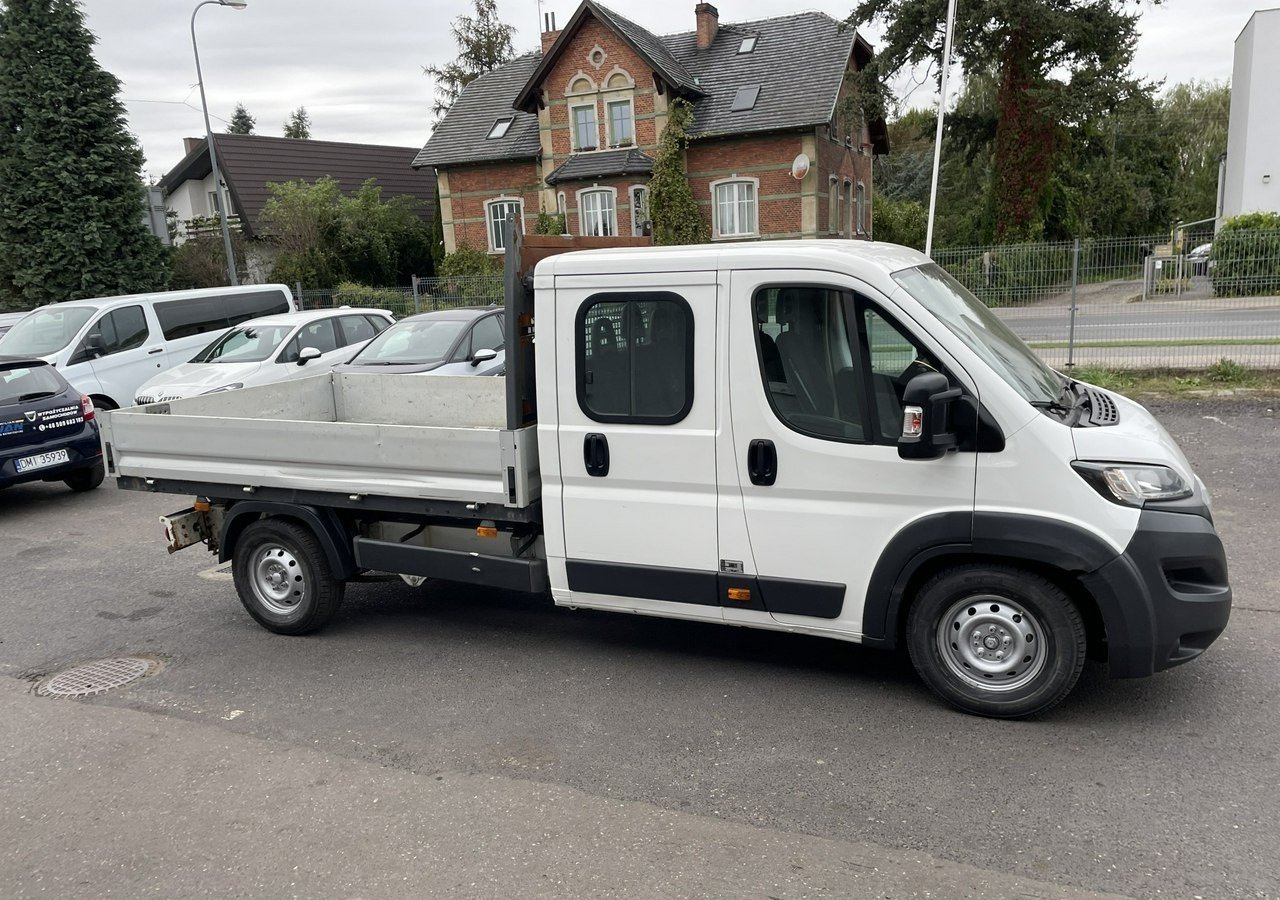 Peugeot Boxer Peugeot Boxer 2.0-130KM klima dokka Brygadówka doka 122tkm 2018 - Flatbed van, Combi van: picture 2 Peugeot Boxer Peugeot Boxer 2.0-130KM klima dokka Brygadówka doka 122tkm 2018 - Flatbed van, Combi van: picture 2