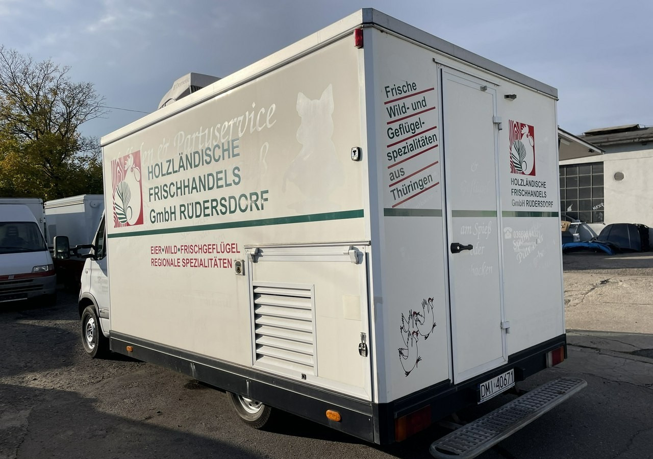 Vending truck Renault Master Master Autosklep Gastronomiczny Food Truck Foodtruck Sklep bar 2009: picture 13 Vending truck Renault Master Master Autosklep Gastronomiczny Food Truck Foodtruck Sklep bar 2009: picture 13