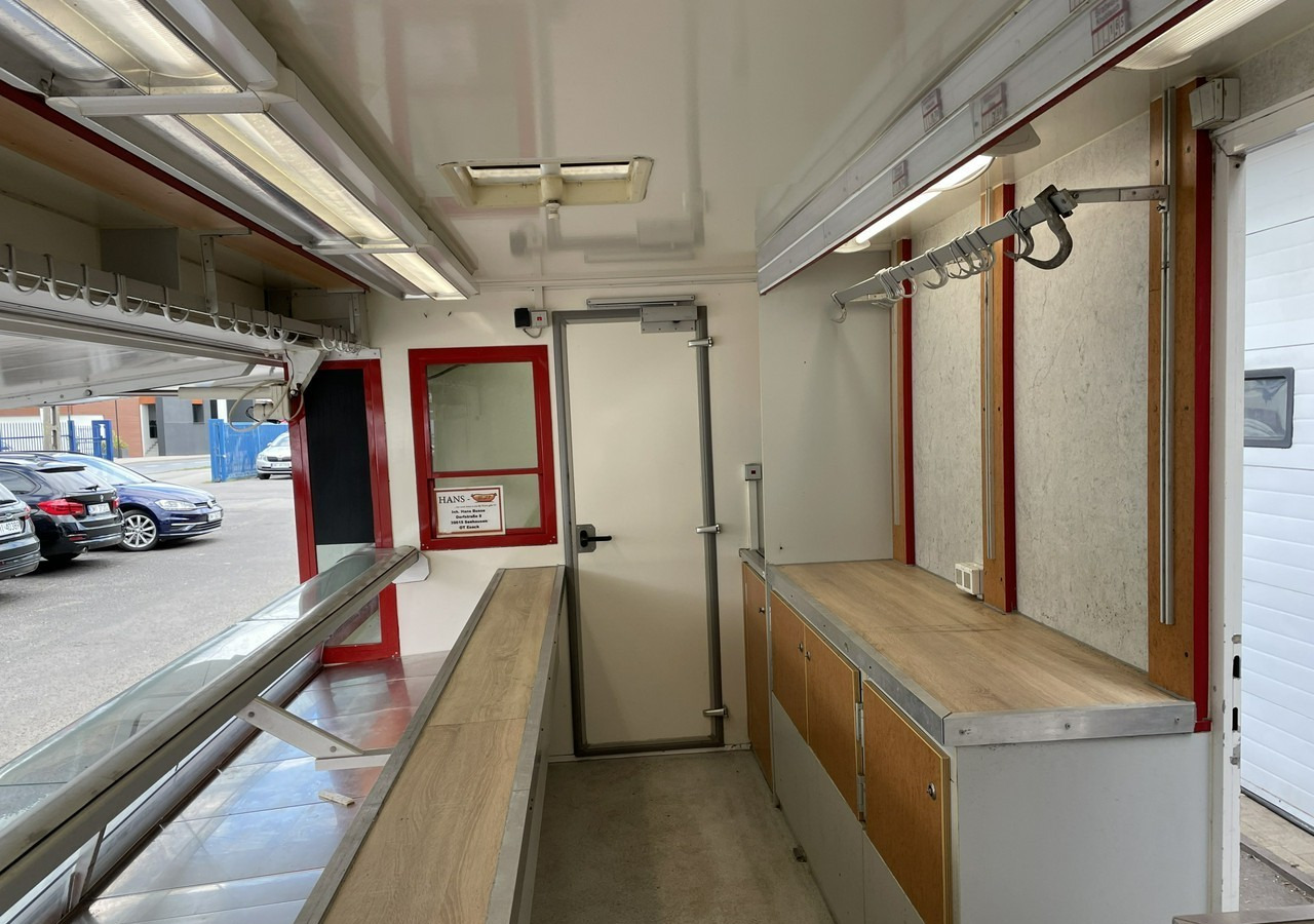Renault Master Master Autosklep wędlin Gastronomiczna food truck foodtruck sklep 20 - Vending truck: picture 3 Renault Master Master Autosklep wędlin Gastronomiczna food truck foodtruck sklep 20 - Vending truck: picture 3