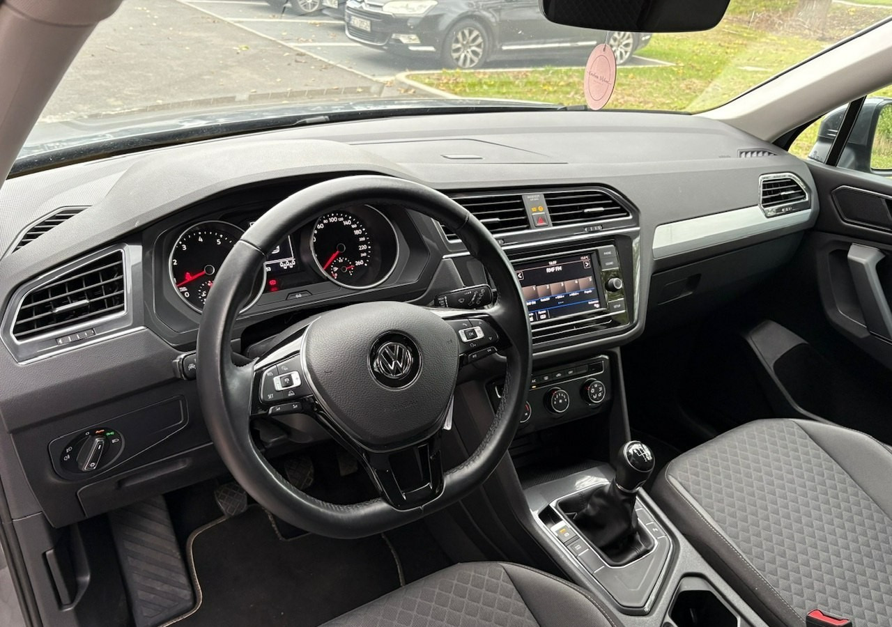 SUV Volkswagen Tiguan II 1,4TSI 150KM 65tyśkm 7osobowy Comfort Tempomat ACC Klima Alu 2018: picture 13