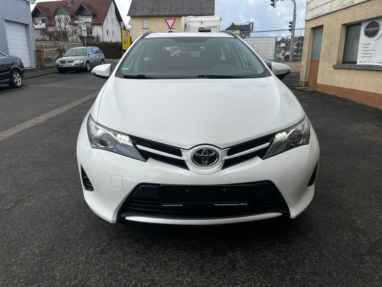 Toyota Auris Cool - Car: picture 2 Toyota Auris Cool - Car: picture 2