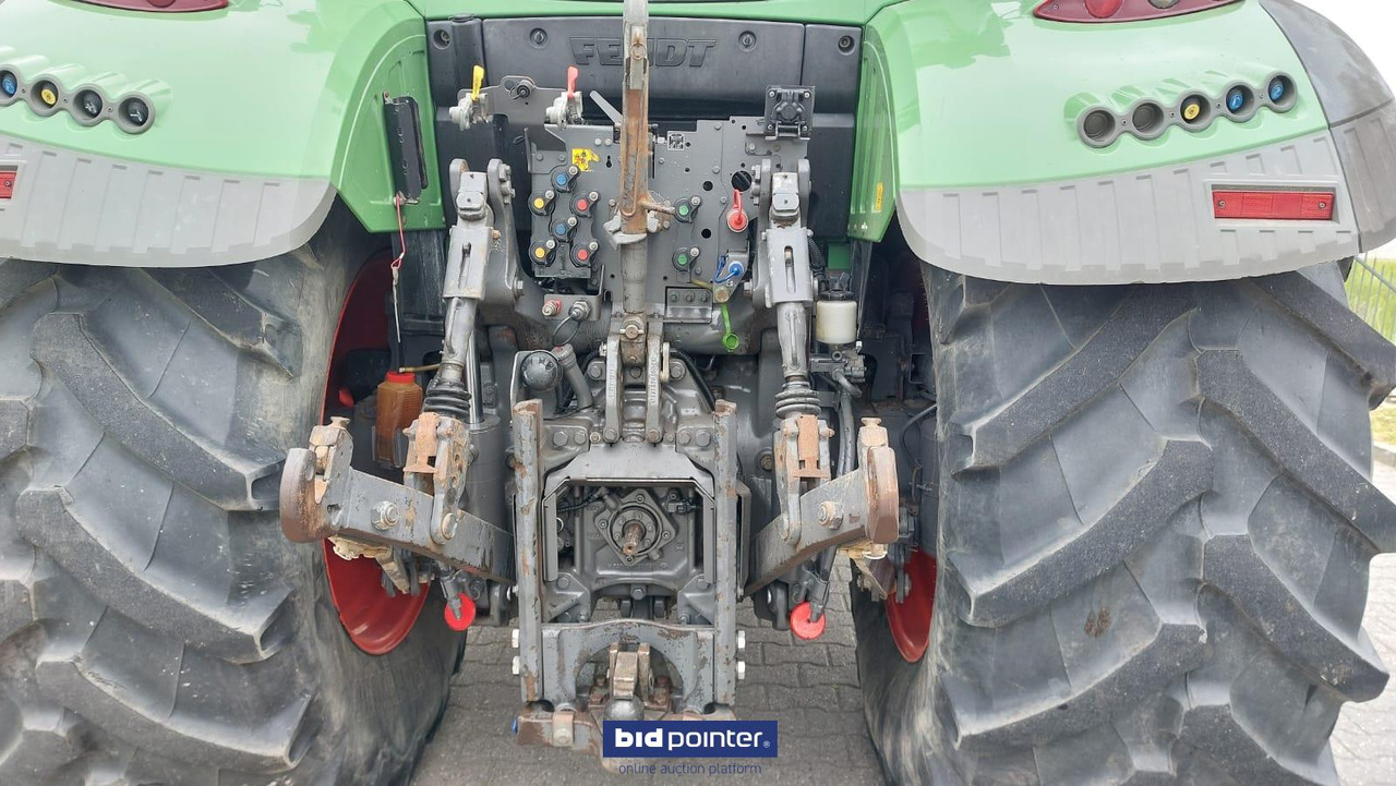 Fendt 720 Vario - Farm tractor: picture 2 Fendt 720 Vario - Farm tractor: picture 2