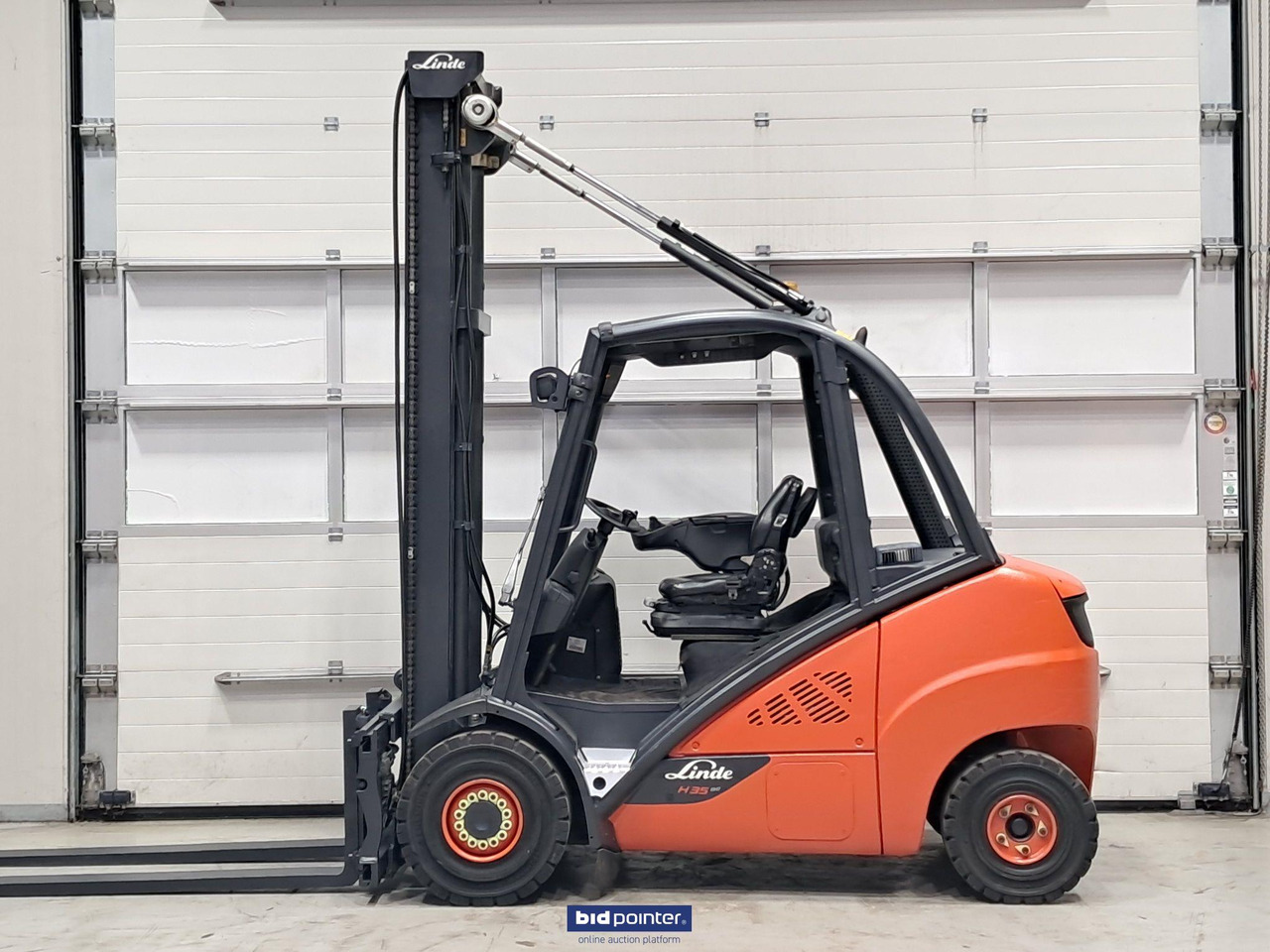 Linde H35D-02 diesel vorkheftruck - Diesel forklift: picture 2 Linde H35D-02 diesel vorkheftruck - Diesel forklift: picture 2