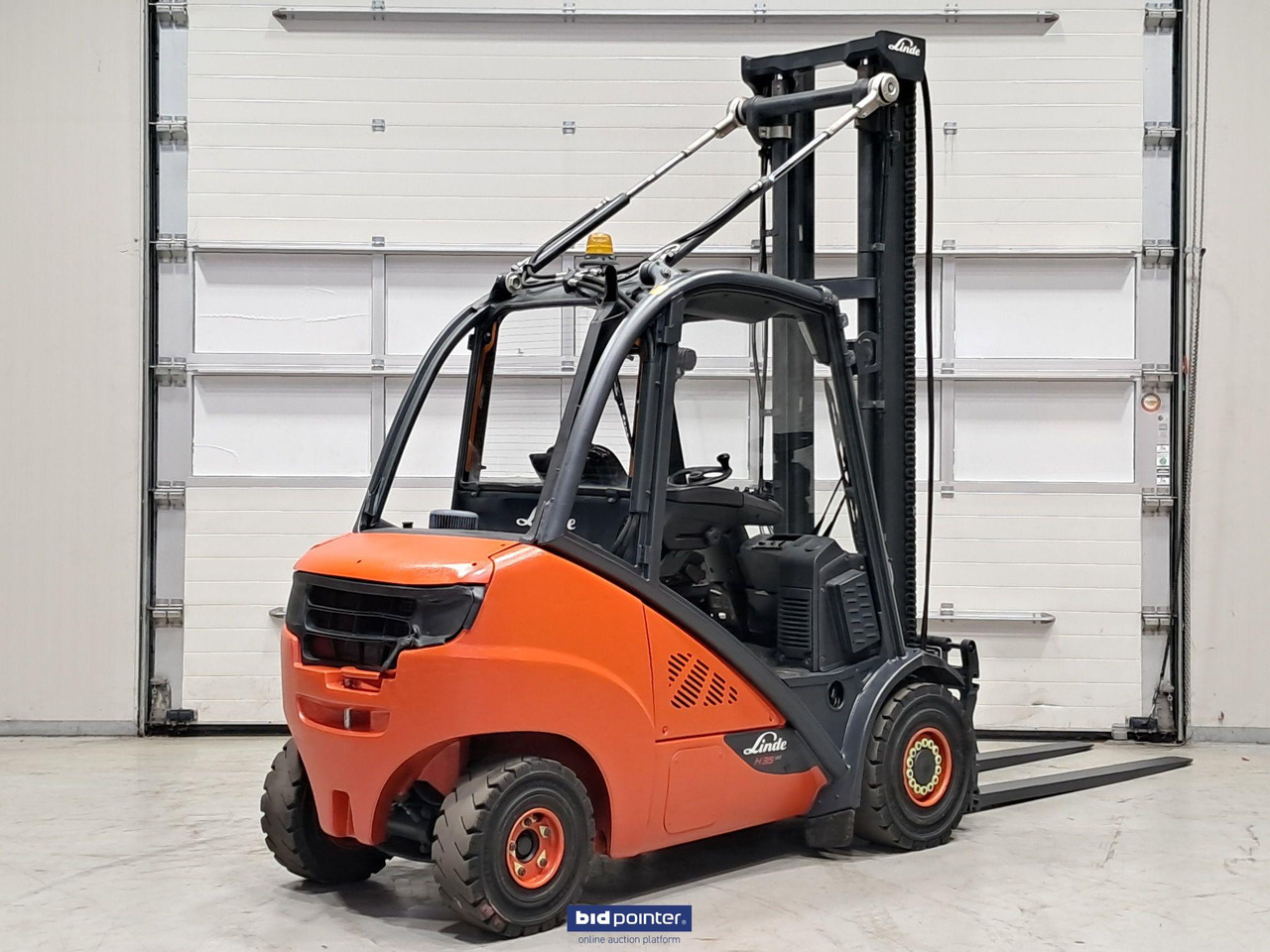 Linde H35D-02 diesel vorkheftruck - Diesel forklift: picture 4 Linde H35D-02 diesel vorkheftruck - Diesel forklift: picture 4