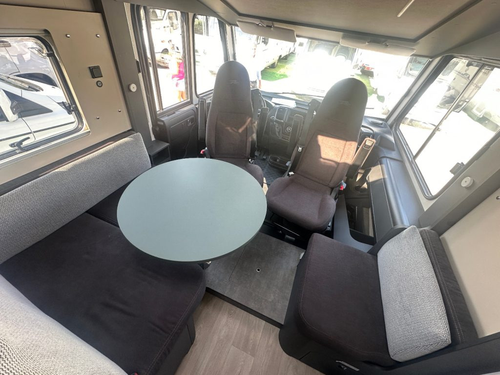 LAIKA KOSMO H 1419 - Integrated motorhome: picture 3 LAIKA KOSMO H 1419 - Integrated motorhome: picture 3