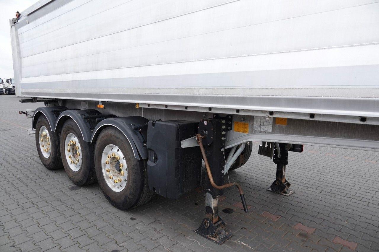 Benalu WYWROTKA / 25 m3 / ALUMINIOWA / OŚ PODNOSZONA / - Tipper semi-trailer: picture 5 Benalu WYWROTKA / 25 m3 / ALUMINIOWA / OŚ PODNOSZONA / - Tipper semi-trailer: picture 5