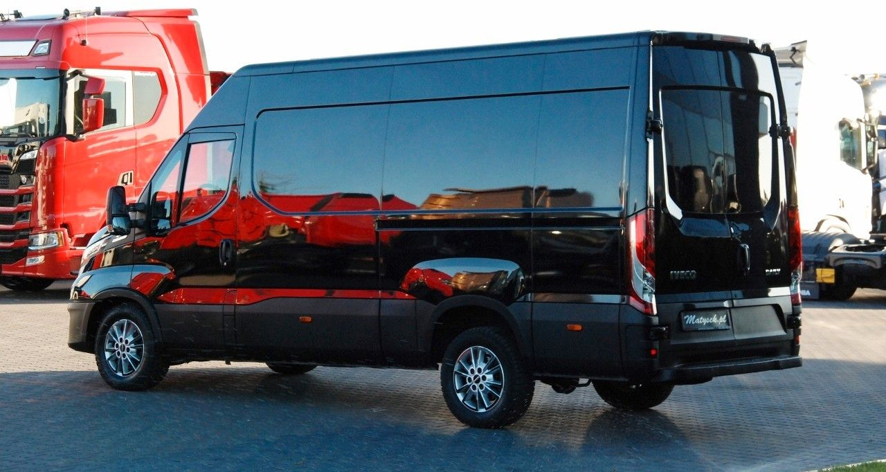 Iveco DAILY 35-180 / BLASZAK / 2022 ROK / HI-MATIC / - Panel van: picture 3 Iveco DAILY 35-180 / BLASZAK / 2022 ROK / HI-MATIC / - Panel van: picture 3