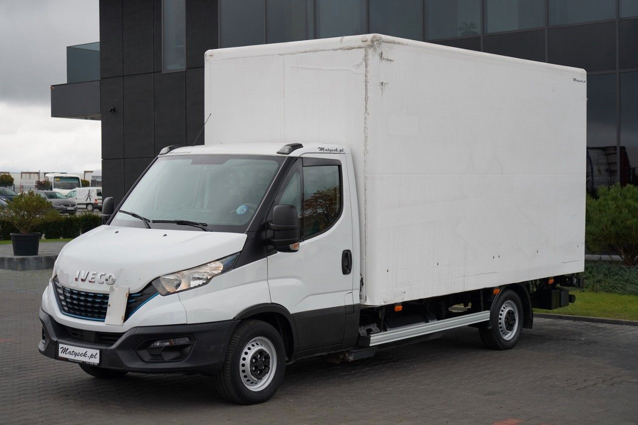 Iveco DAILY 35-NP / CNG / KONTENER / MANUAL / WINDA P - Refrigerated van: picture 3 Iveco DAILY 35-NP / CNG / KONTENER / MANUAL / WINDA P - Refrigerated van: picture 3