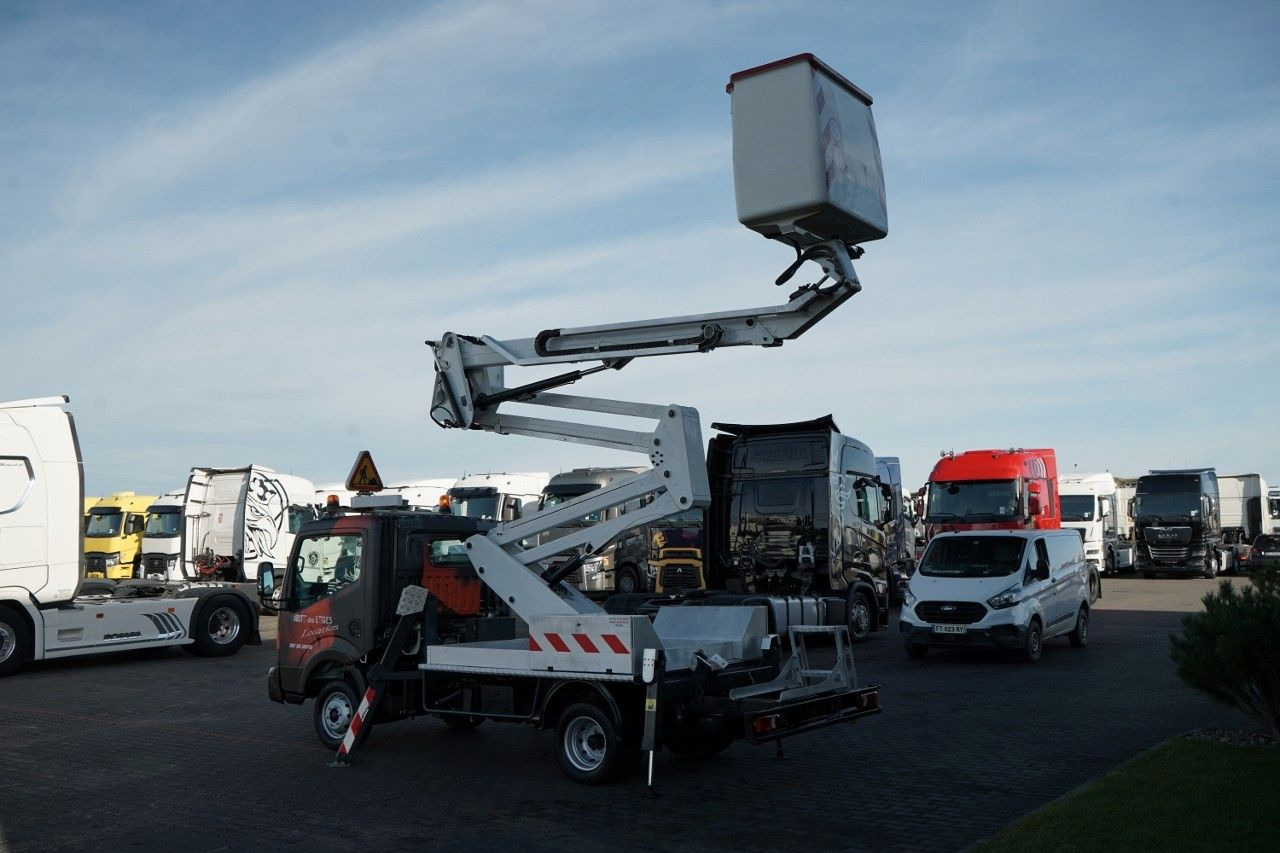 Nissan CABSTAR / ZWYŻKA 16,3 METRÓW / BLIŹNIAK / UDŹWIG - Truck mounted aerial platform: picture 4 Nissan CABSTAR / ZWYŻKA 16,3 METRÓW / BLIŹNIAK / UDŹWIG - Truck mounted aerial platform: picture 4