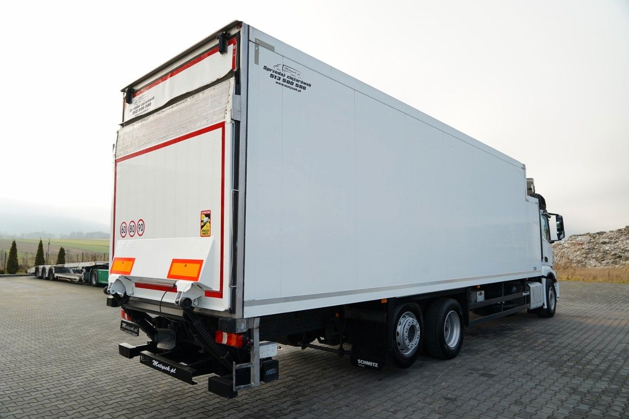 Scania ACTROS 2542 / 6X2 / CHŁODNIA / SOLÓWKA / AGREGAT - Refrigerator truck: picture 4 Scania ACTROS 2542 / 6X2 / CHŁODNIA / SOLÓWKA / AGREGAT - Refrigerator truck: picture 4