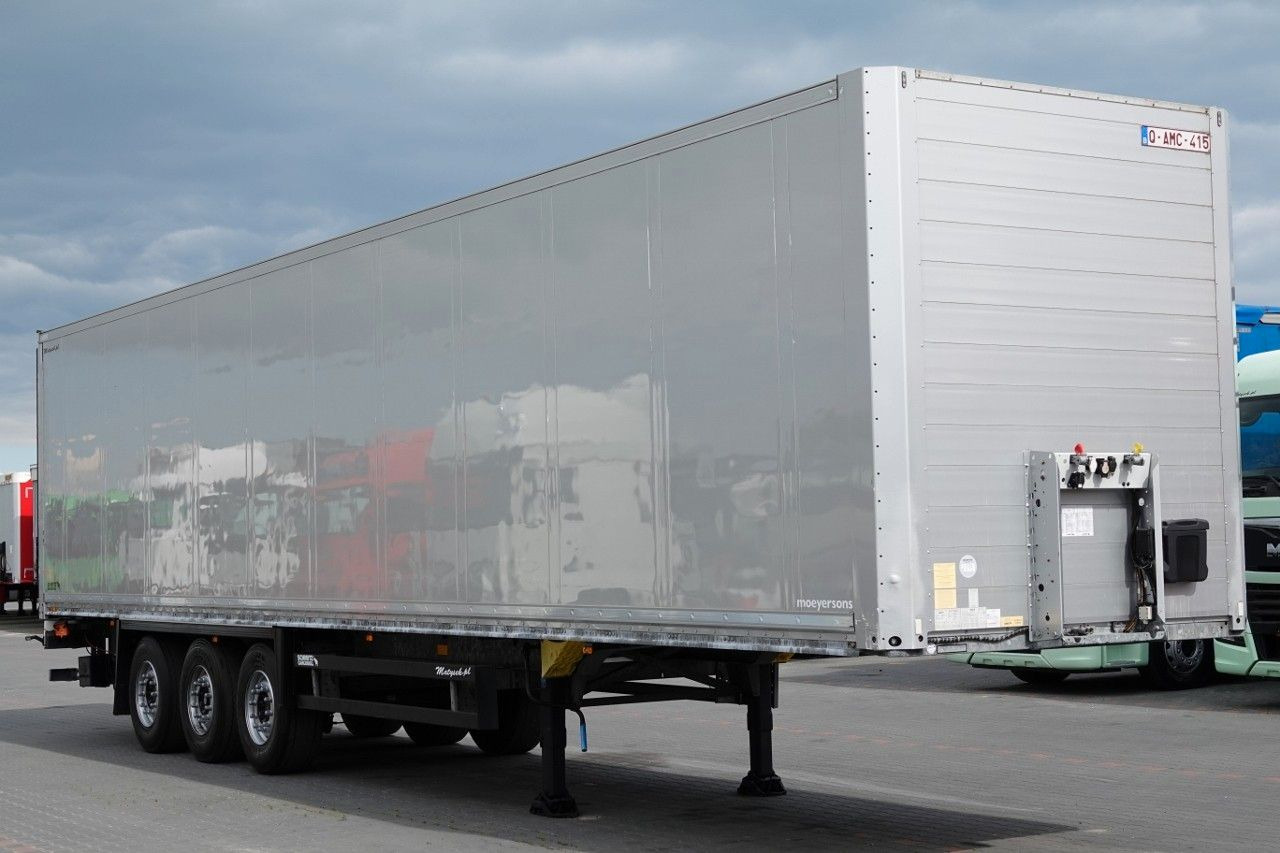 Schmitz Cargobull KOFFER / 2017 ROK / WINDA DHOLLANDIA ZAŁADOWCZ - Refrigerator semi-trailer: picture 4 Schmitz Cargobull KOFFER / 2017 ROK / WINDA DHOLLANDIA ZAŁADOWCZ - Refrigerator semi-trailer: picture 4