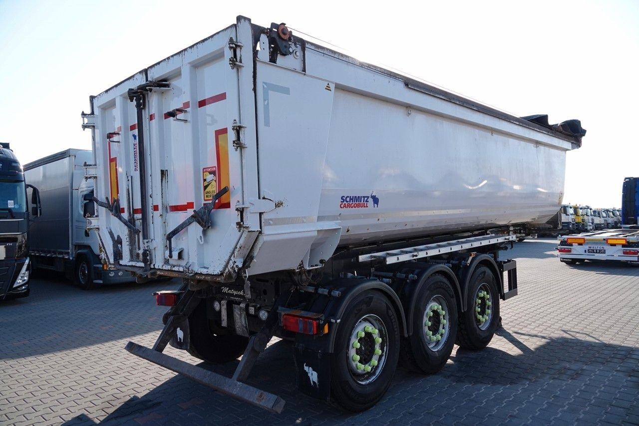 Schmitz Cargobull WYWROTKA 30 m3 / STALOWA / RYNNA WANNA HP / OŚ P - Tipper semi-trailer: picture 5 Schmitz Cargobull WYWROTKA 30 m3 / STALOWA / RYNNA WANNA HP / OŚ P - Tipper semi-trailer: picture 5