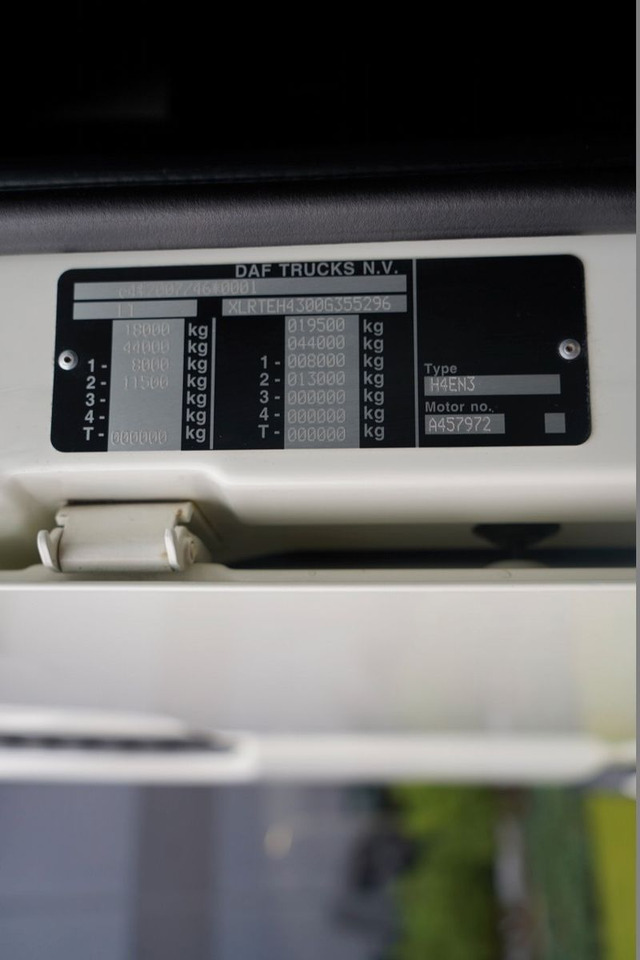Tractor unit DAF XF 480 / SUPER SPACE CAB / OPONY 100% / 2021 ROK: picture 36