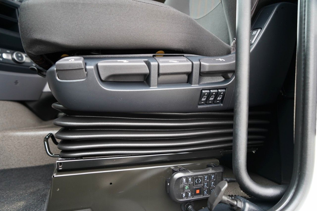 Tractor unit DAF XF 480 / SUPER SPACE CAB / OPONY 100% / 2021 ROK: picture 23