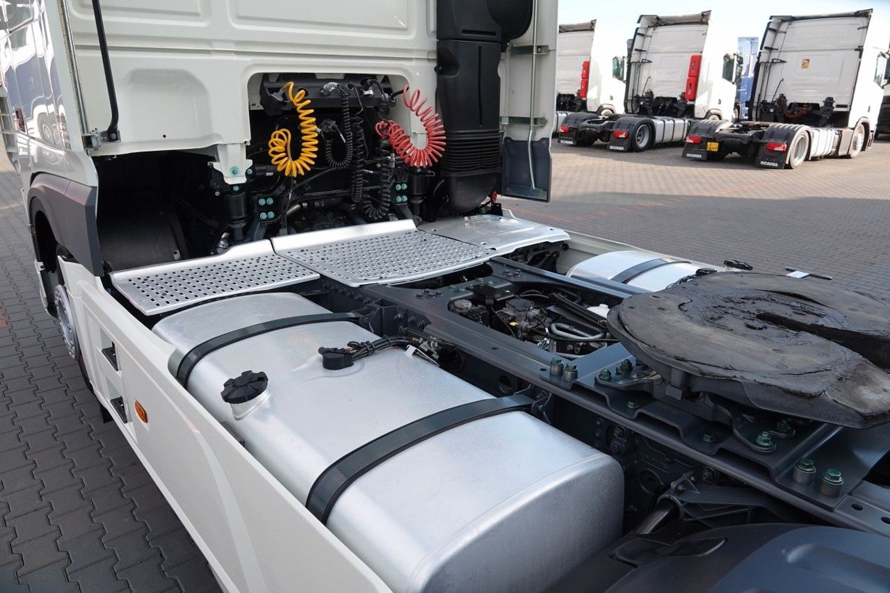 Tractor unit DAF XF 530 / RETARDER / I-PARK COOL / SSC /  OPONY 1: picture 8