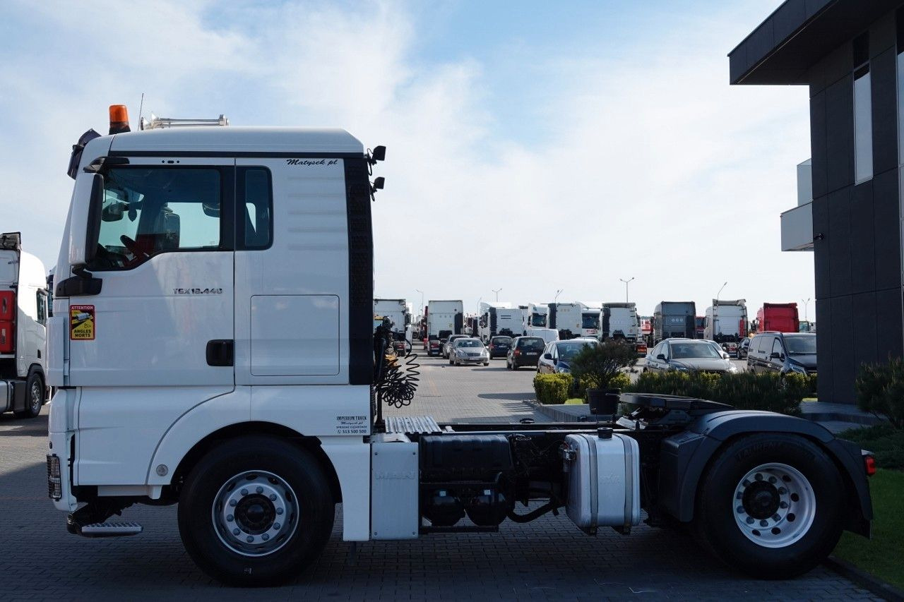 MAN TGX 18.440 / RETARDER / EURO 5 / EEV / NISKA KA MAN TGX 18.440 / RETARDER / EURO 5 / EEV / NISKA KA - Tractor unit: picture 3 MAN TGX 18.440 / RETARDER / EURO 5 / EEV / NISKA KA MAN TGX 18.440 / RETARDER / EURO 5 / EEV / NISKA KA - Tractor unit: picture 3