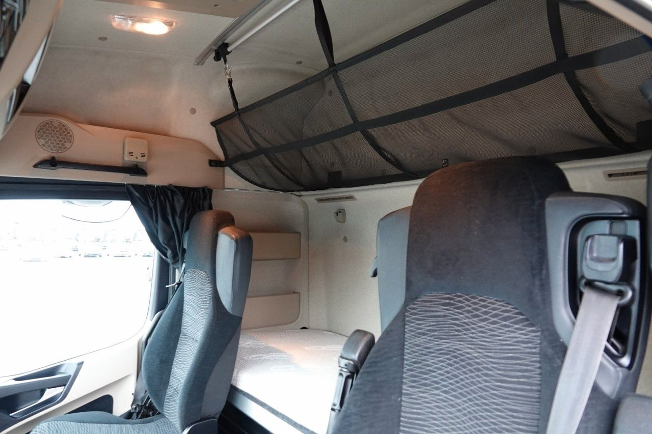 Tractor unit Mercedes-Benz ACTROS 1843 / RETARDER / ALUFELGI / EURO 6 / SPR: picture 13 Tractor unit Mercedes-Benz ACTROS 1843 / RETARDER / ALUFELGI / EURO 6 / SPR: picture 13