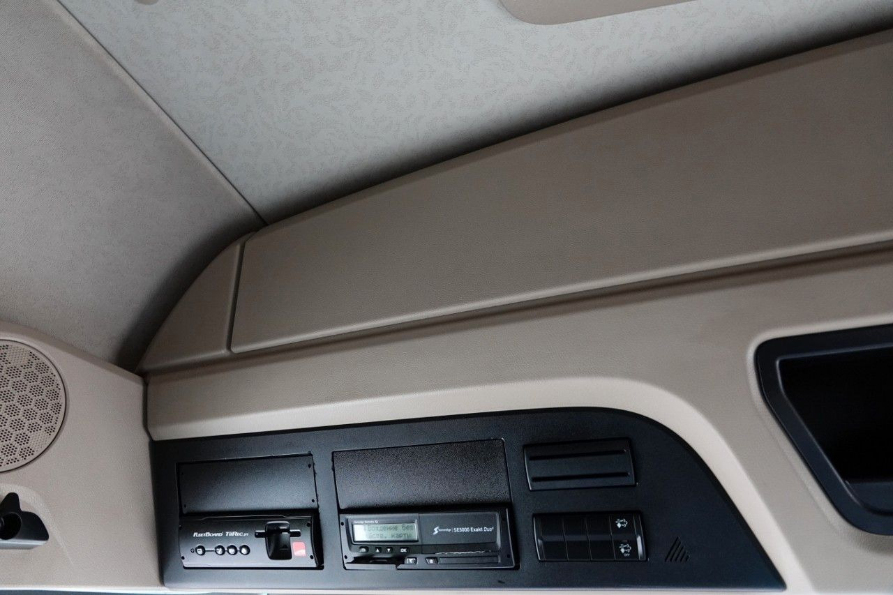 Tractor unit Mercedes-Benz ACTROS 1843 / RETARDER / ALUFELGI / EURO 6 / SPR: picture 16 Tractor unit Mercedes-Benz ACTROS 1843 / RETARDER / ALUFELGI / EURO 6 / SPR: picture 16