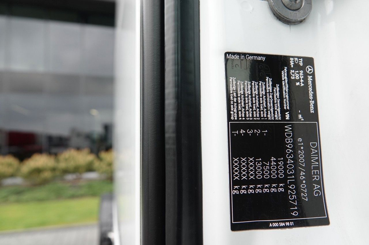 Tractor unit Mercedes-Benz ACTROS 1843 / RETARDER / ALUFELGI / EURO 6 / SPR: picture 18 Tractor unit Mercedes-Benz ACTROS 1843 / RETARDER / ALUFELGI / EURO 6 / SPR: picture 18