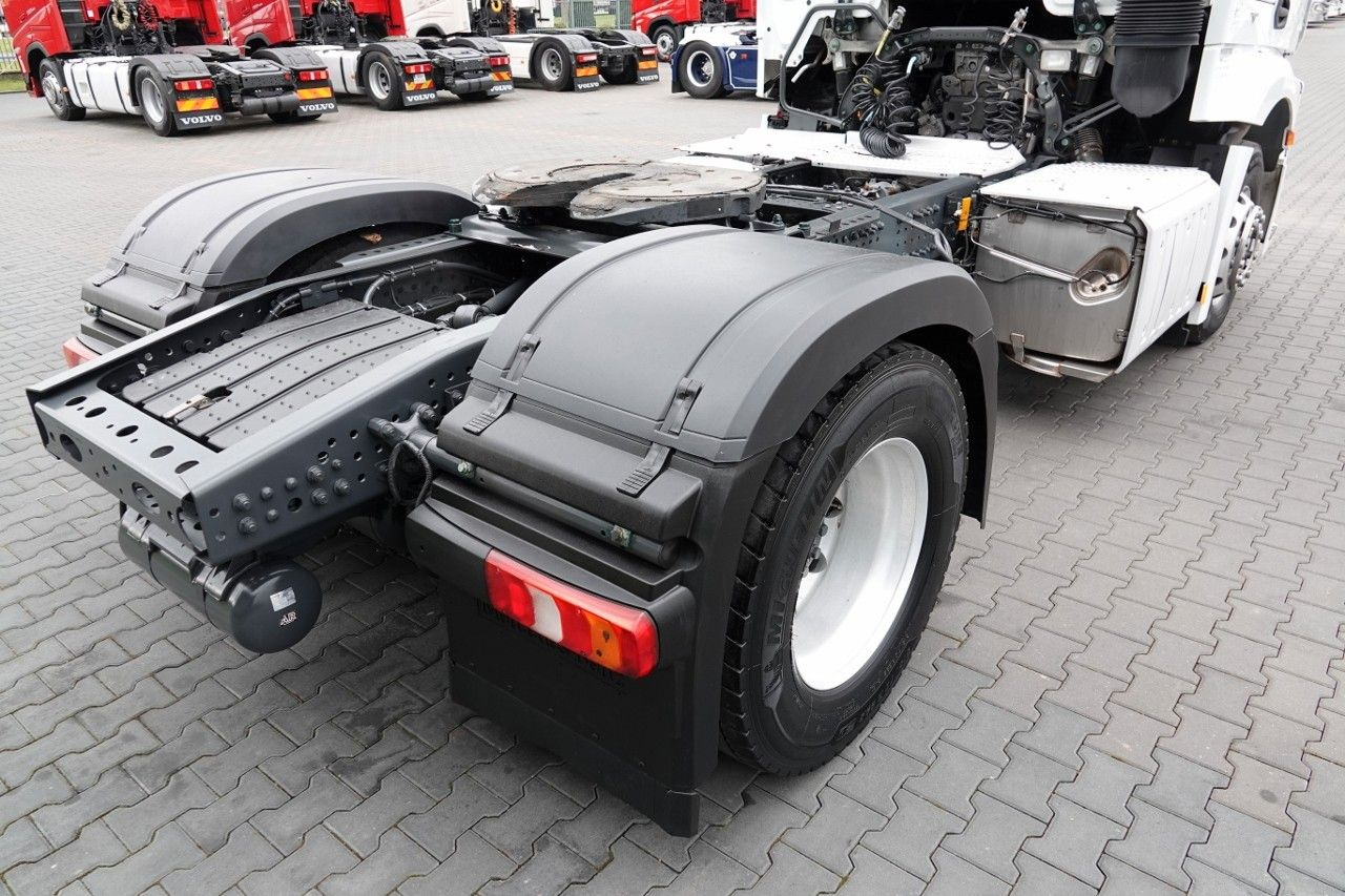 Tractor unit Mercedes-Benz ACTROS 1843 / RETARDER / ALUFELGI / EURO 6 / SPR: picture 10 Tractor unit Mercedes-Benz ACTROS 1843 / RETARDER / ALUFELGI / EURO 6 / SPR: picture 10