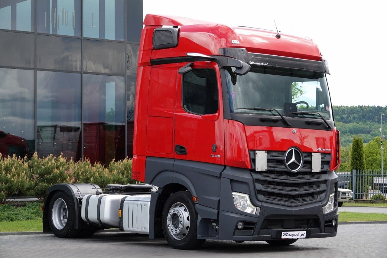 Mercedes-Benz ACTROS 1845 / LOW DECK / MEGA / BIG SPACE / PO K - Tractor unit: picture 2 Mercedes-Benz ACTROS 1845 / LOW DECK / MEGA / BIG SPACE / PO K - Tractor unit: picture 2