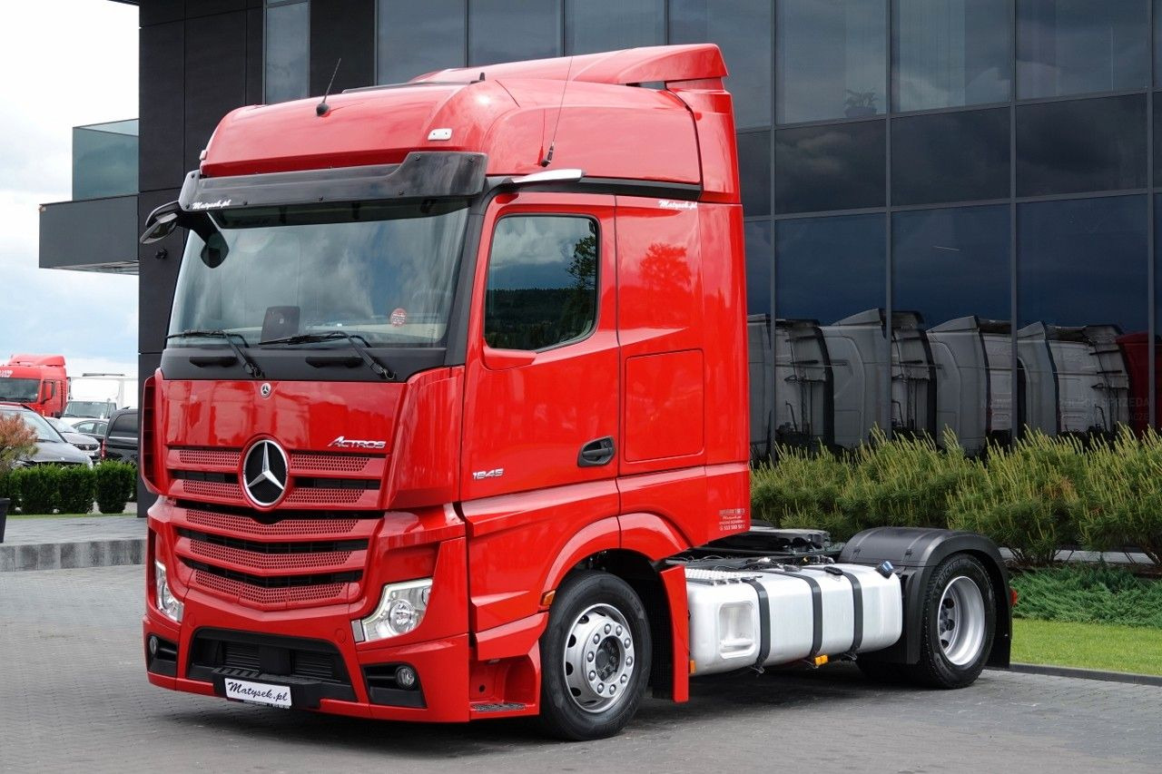 Mercedes-Benz ACTROS 1845 / LOW DECK / MEGA / BIG SPACE / PO - Tractor unit: picture 1 Mercedes-Benz ACTROS 1845 / LOW DECK / MEGA / BIG SPACE / PO - Tractor unit: picture 1